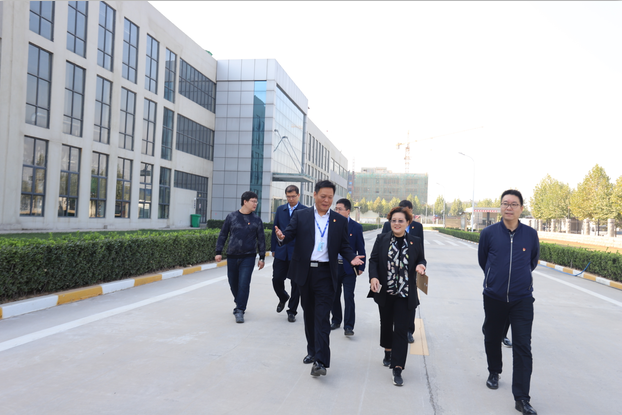 郑州二七区委组织部常务副部长王波一行 莅临我公司考察指导党建工作 郑州二七区委组织部常务副部长王波一行 莅临我公司考察指导党建工作