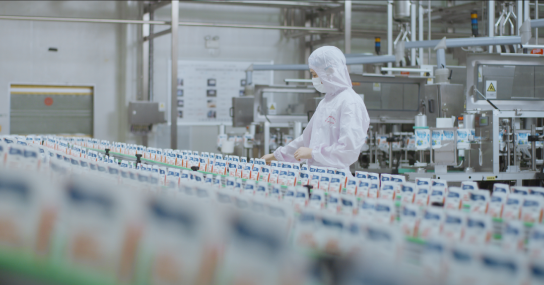 喜讯 | 标准引领：花花牛入选“奶业全产业链标准化试点基地”