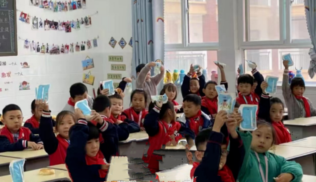 未来可期 健康护航丨花花牛乳业集团取得学生饮用奶常、低温发酵乳生产资质 未来可期 健康护航丨花花牛乳业集团取得学生饮用奶常、低温发酵乳生产资质