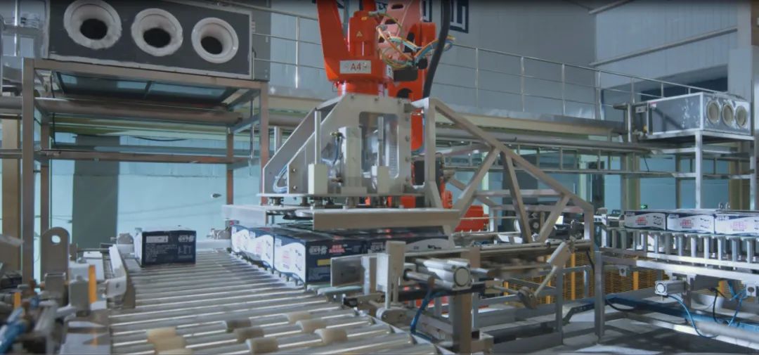 快讯丨河南省人民政府国有资产监督管理委员会副主任刘银志莅临花花牛乳业集团参观座谈