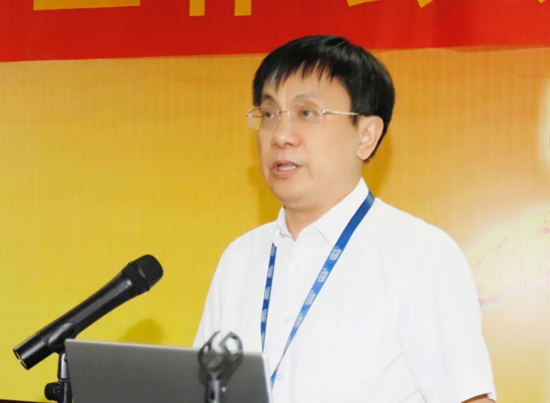 鼓足干劲·再创辉煌 | 花花牛乳业集团召开经销商座谈会