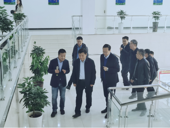 驻马店市委书记鲍常勇一行莅临花花牛平舆瑞亚和新蔡瑞亚调研 驻马店市委书记鲍常勇一行莅临花花牛平舆瑞亚和新蔡瑞亚调研