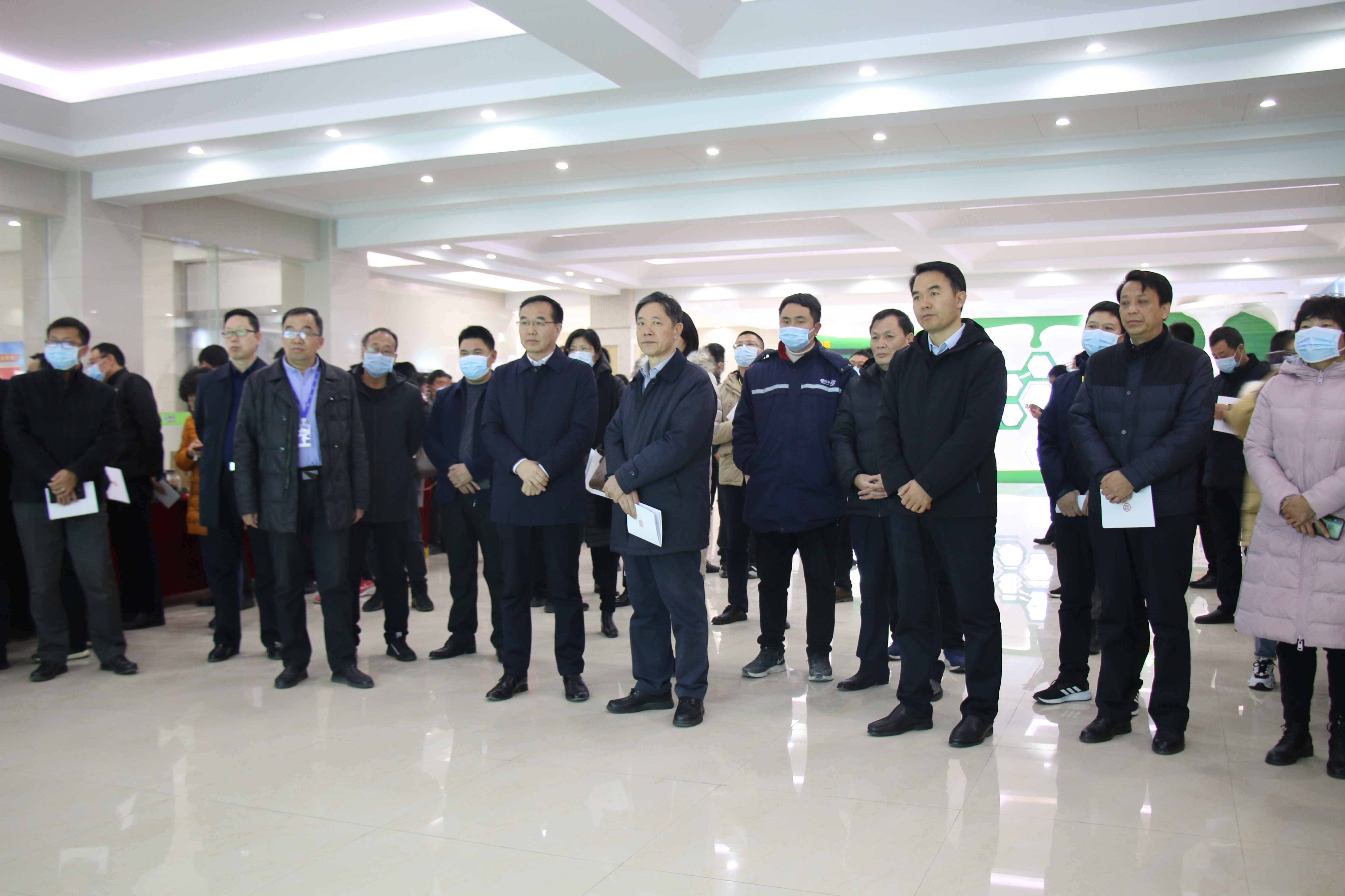 花花牛 | 农业农村部农业绿色发展考察团莅临花花牛鲁山瑞亚参观调研 花花牛 | 农业农村部农业绿色发展考察团莅临花花牛鲁山瑞亚参观调研