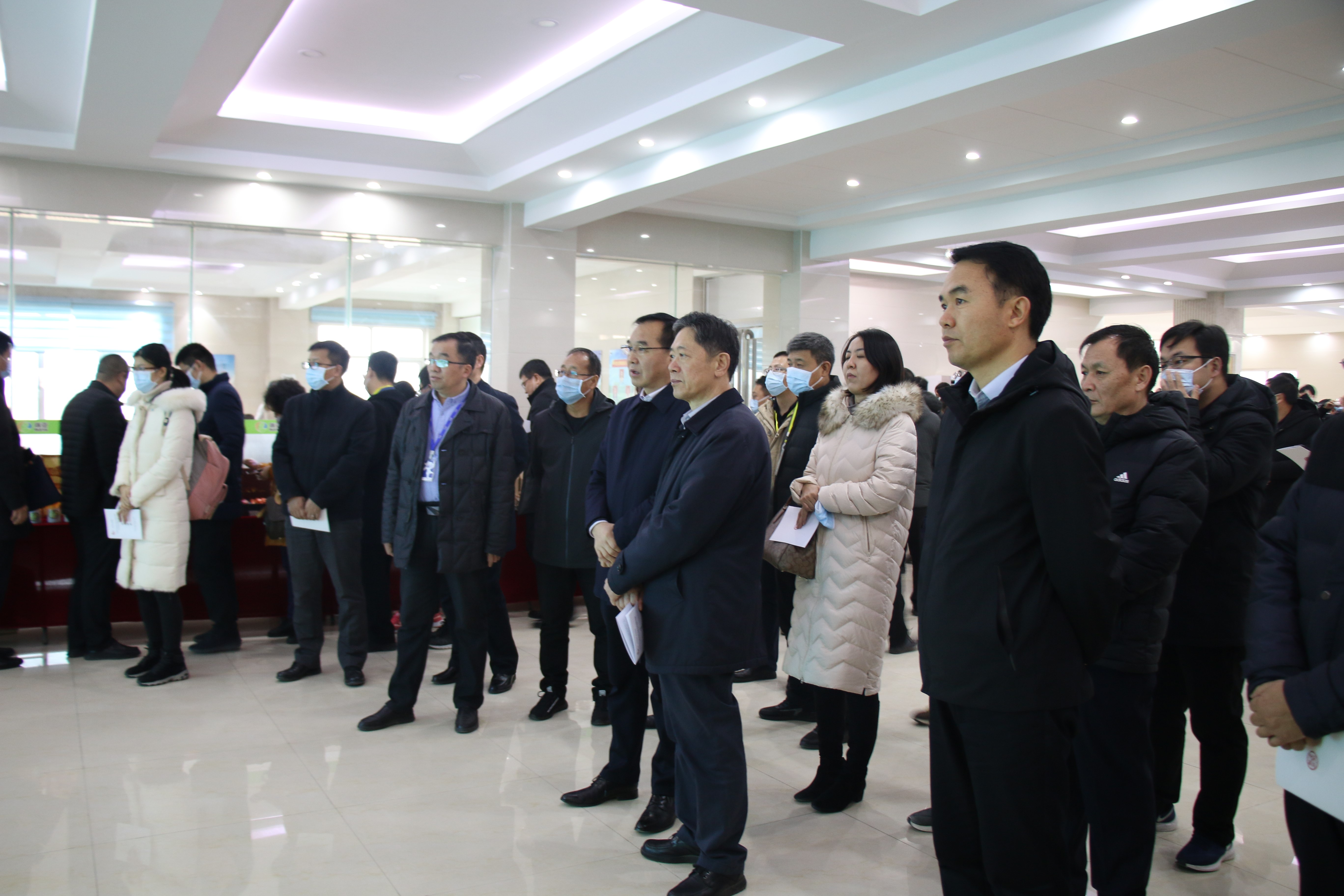 花花牛 | 农业农村部农业绿色发展考察团莅临花花牛鲁山瑞亚参观调研 花花牛 | 农业农村部农业绿色发展考察团莅临花花牛鲁山瑞亚参观调研