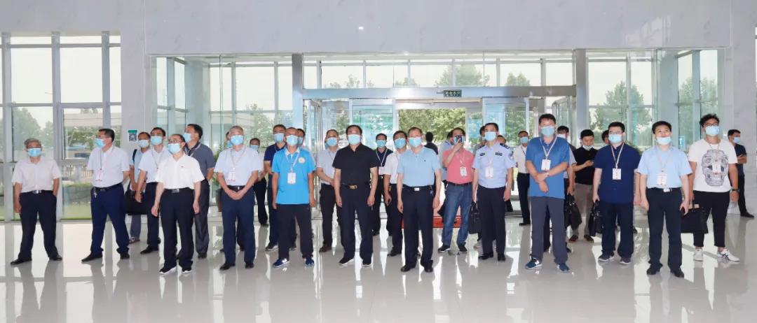 郑州市安全生产双重预防体系建设现场观摩会在花花牛乳业集团郑州分公司召开 郑州市安全生产双重预防体系建设现场观摩会在花花牛乳业集团郑州分公司召开