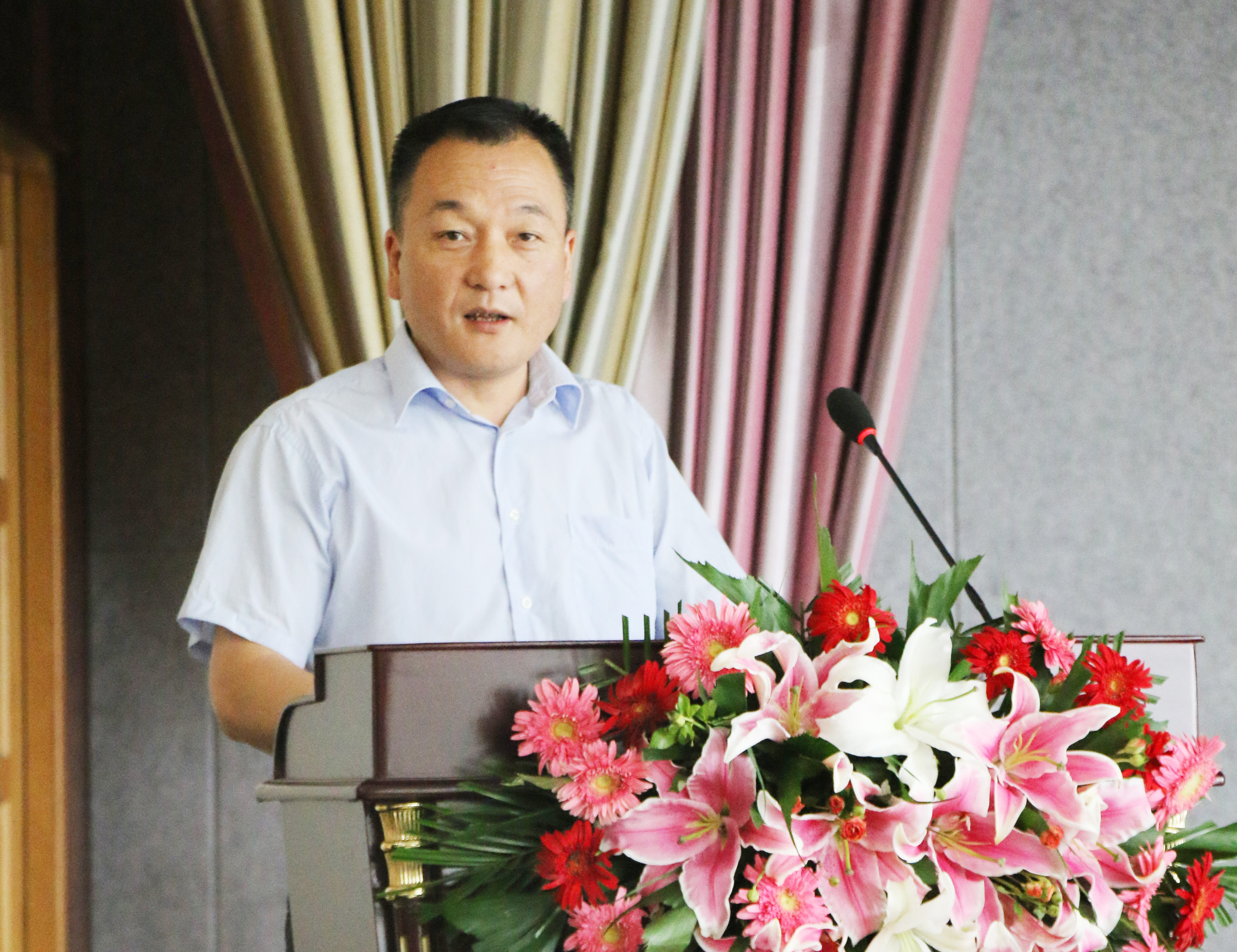 扬帆再起航 | 花花牛乳业集团养殖、饲料事业部2019上半年总结表彰暨下半年工作部署大会隆重召开