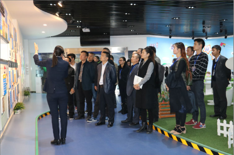 商界领袖俱乐部精英参访花花牛！