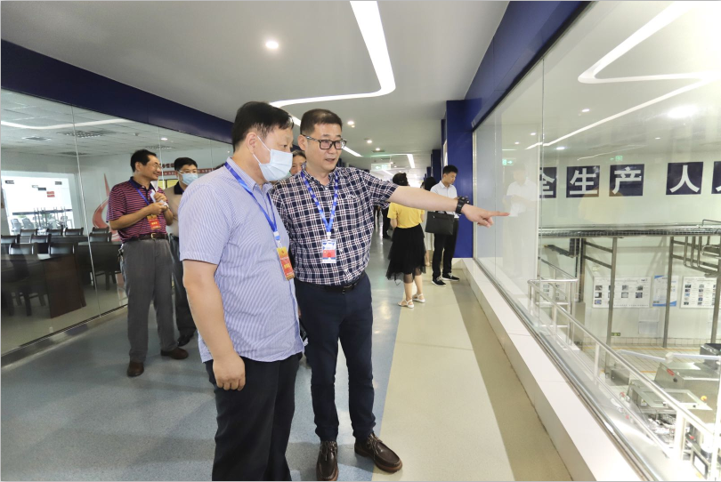 快讯|郑州市人大代表莅临河南花花牛乳业集团参观调研