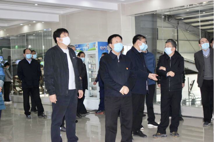 平顶山市委书记周斌一行莅临花花牛乳业集团 鲁山瑞亚牧业有限公司调研疫情防控和复工复产情况