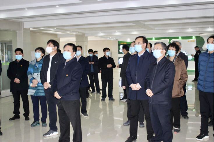 平顶山市委书记周斌一行莅临花花牛乳业集团 鲁山瑞亚牧业有限公司调研疫情防控和复工复产情况